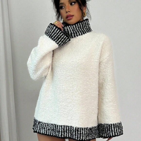 White Casual Women's Elegant Long Sleeve Knitted Sweater - Picture 5 of 6